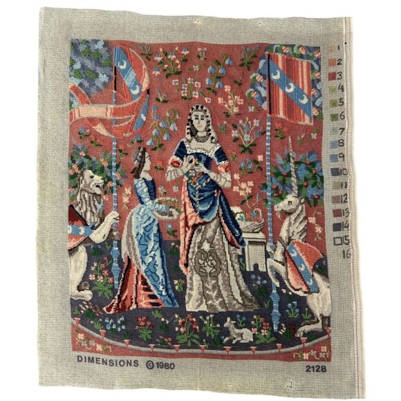 Dimensions Unfinished Needlework 1980 #2128 Cluny L'odorat Lady Unicorn - Picture 2 of 14